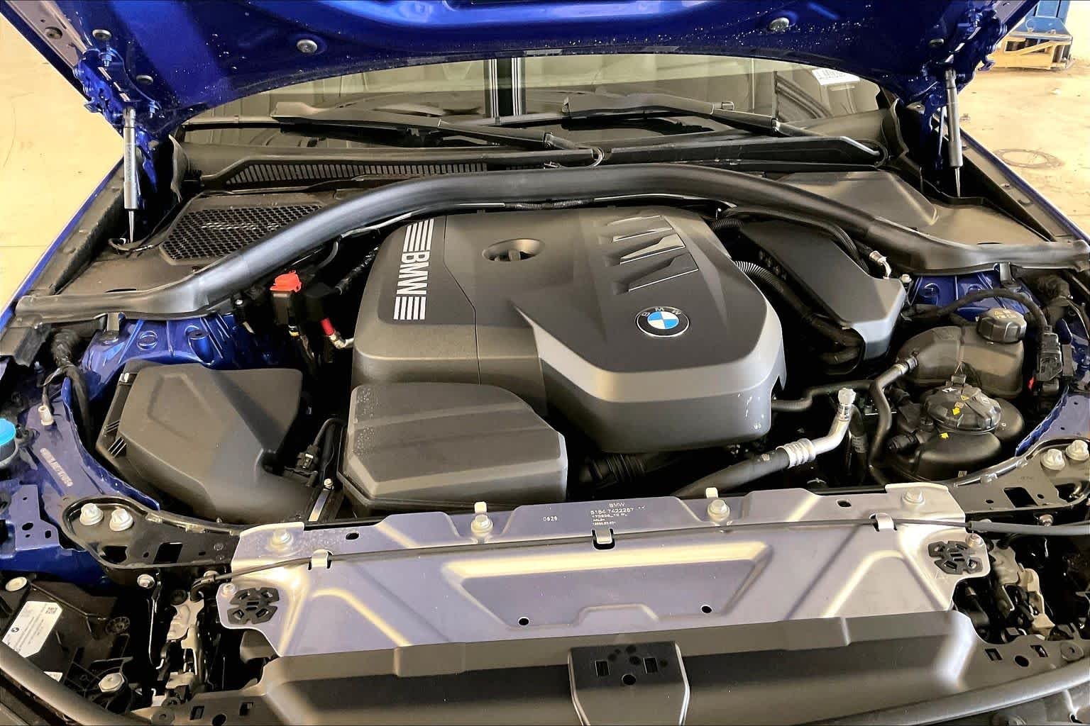 New 2026 Portimao Blue Metallic BMW 330i image 16