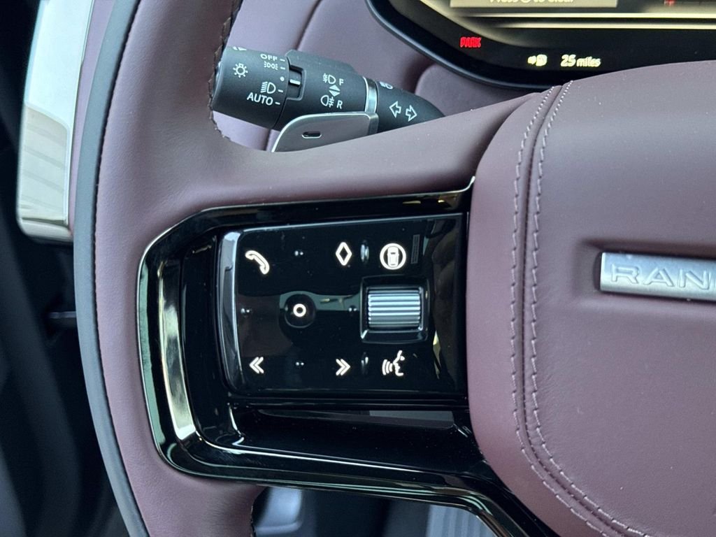 New 2026 Carpathian Grey Land Rover Dynamic SE image 29