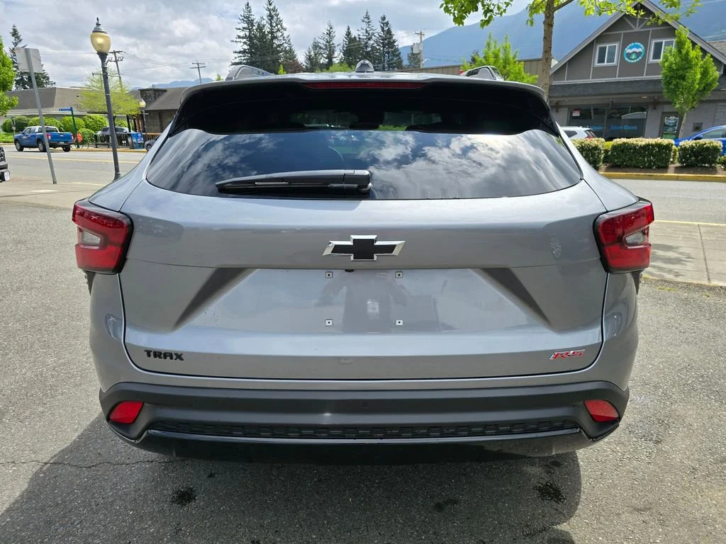 2026 Chevrolet Trax RS - Photo 6