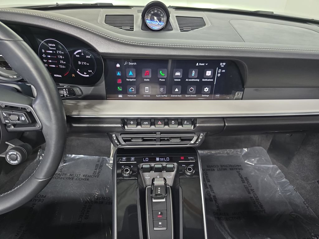 Used 2024  Porsche Carrera S image 16