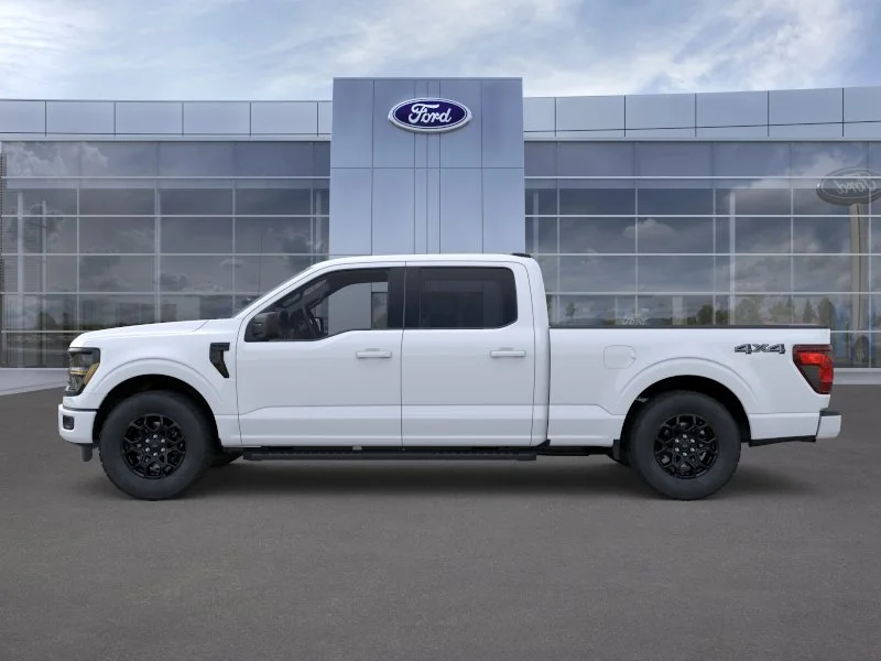 New 2026 Oxford White Ford XLT image 10
