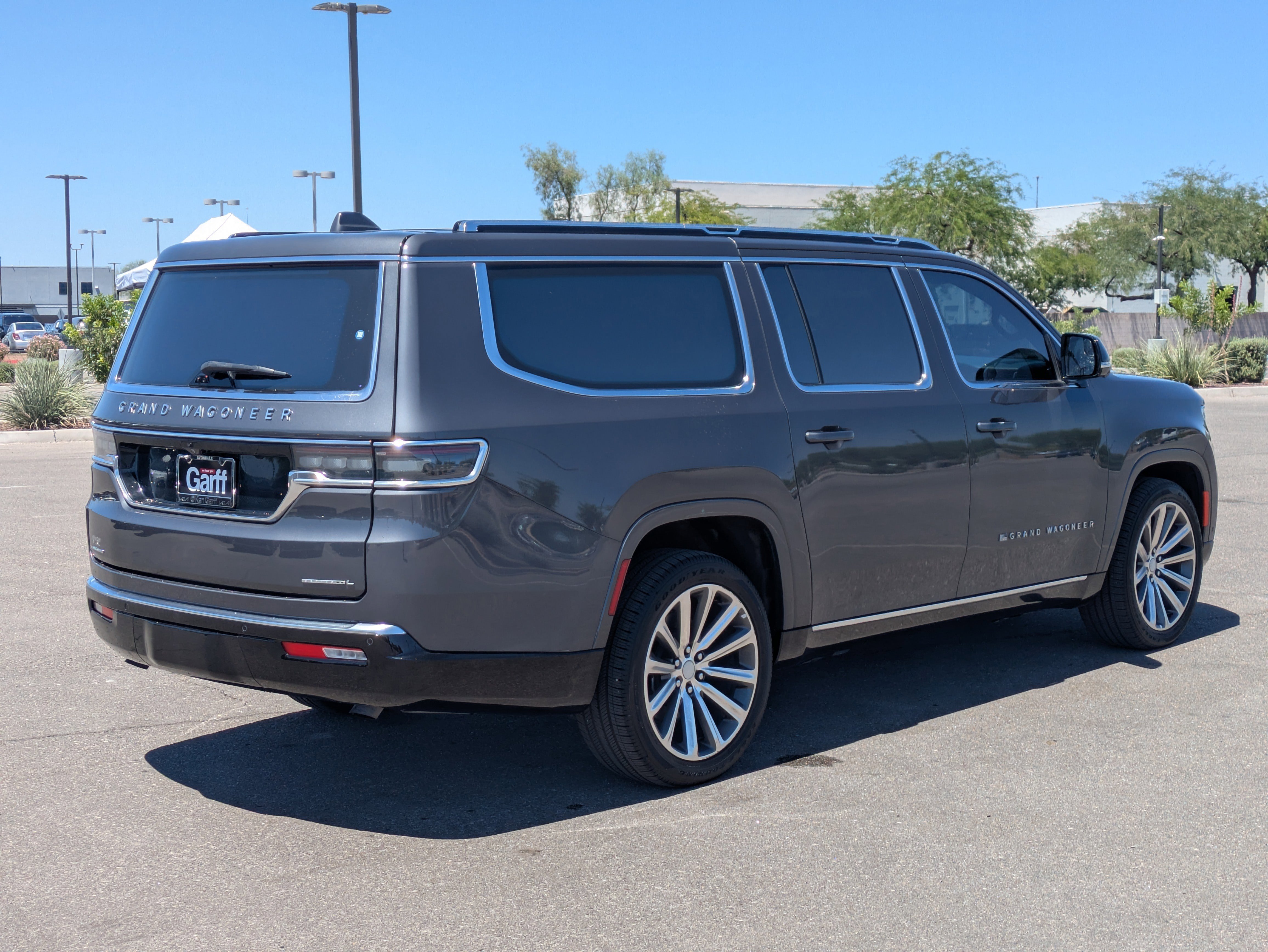 Used 2023 Baltic Gray Metallic Clearcoat Jeep Series II image 5