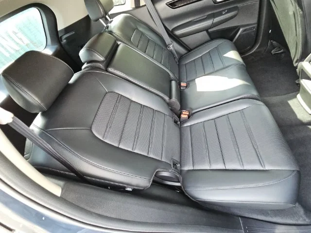 Used 2023 Black Honda EX-L image 36
