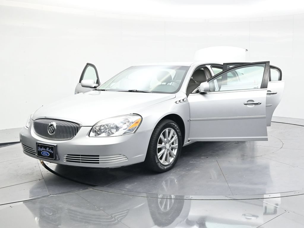 Used 2009 Quicksilver Metallic Buick CX image 54