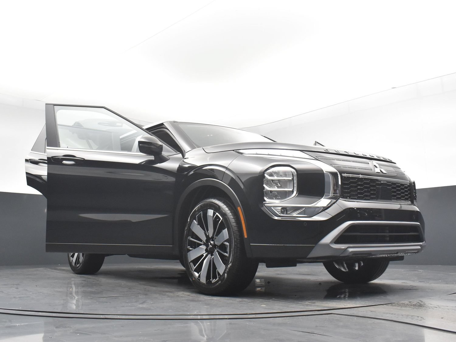 New 2026 Black Diamond Mitsubishi SE 1.5T 2WD image 30