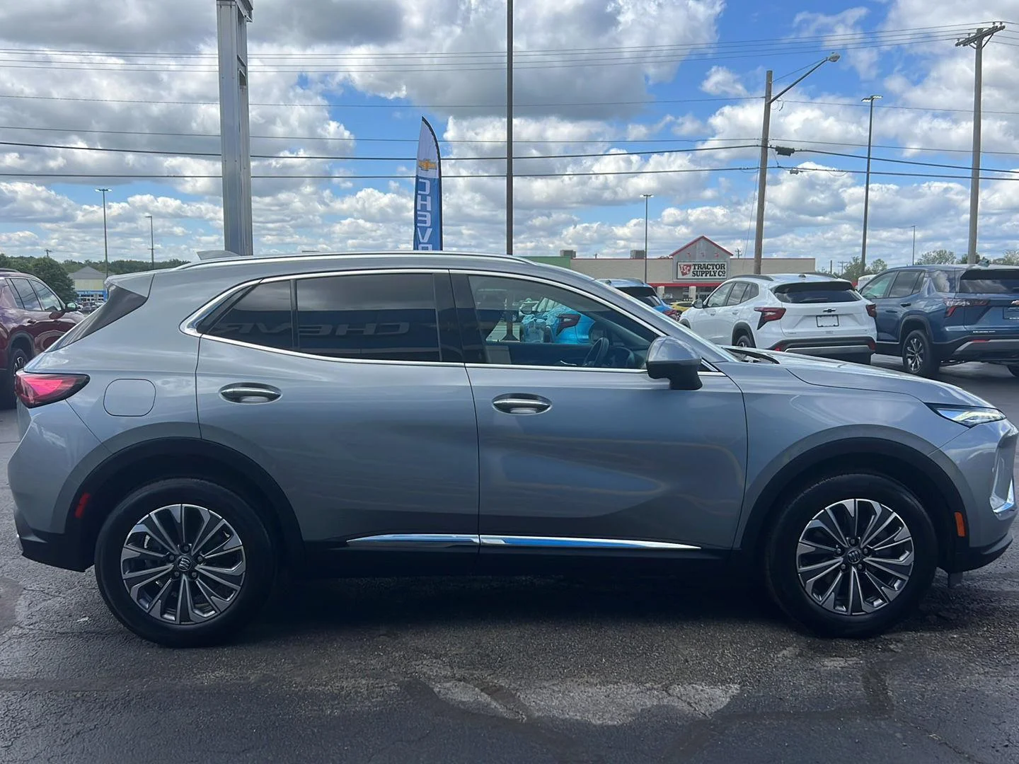 Used 2025 Moonstone Gray Metallic Buick Preferred image 7
