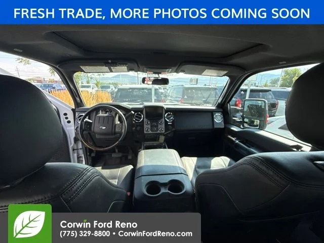 Used 2013 White Platinum Tri-Coat Metallic Ford Platinum image 10