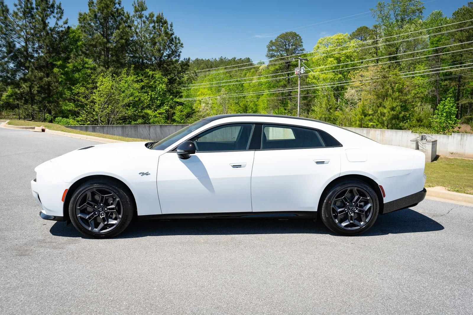 New 2026 White Knuckle Exterior Paint Dodge R/T image 13