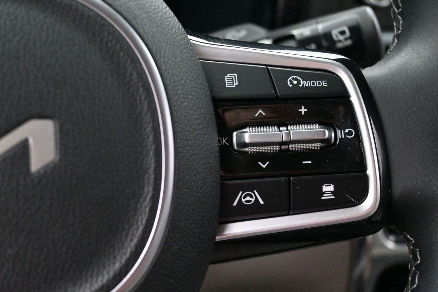 Used 2023 Black Kia SX Prestige image 21