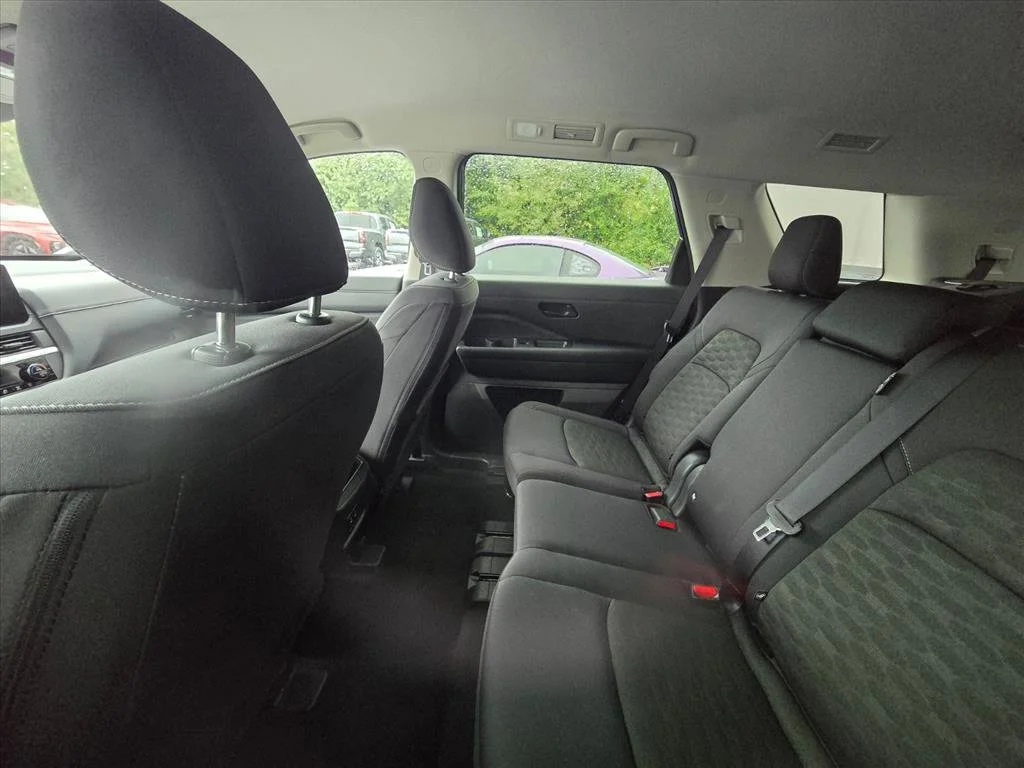 Used 2026 Black Nissan S image 5