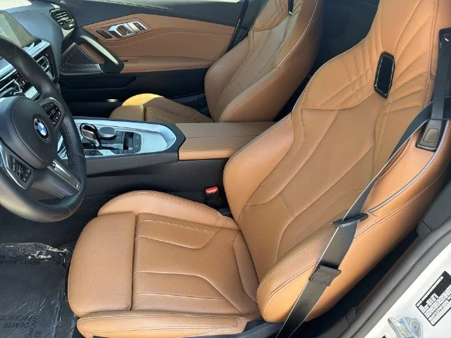 Used 2023 White BMW sDrive30i image 36