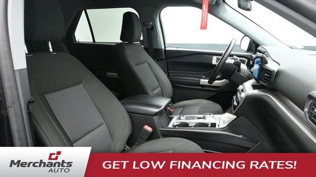 Used 2022 Black Ford XLT image 10