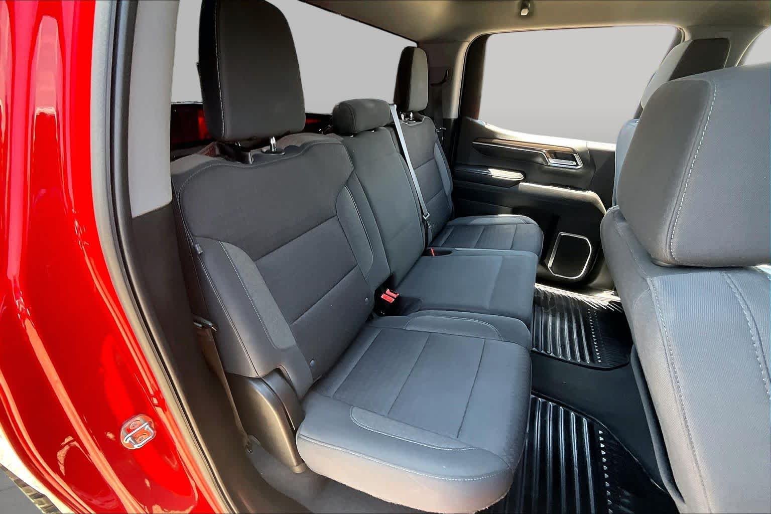 Used 2022 Red Chevrolet LT image 19