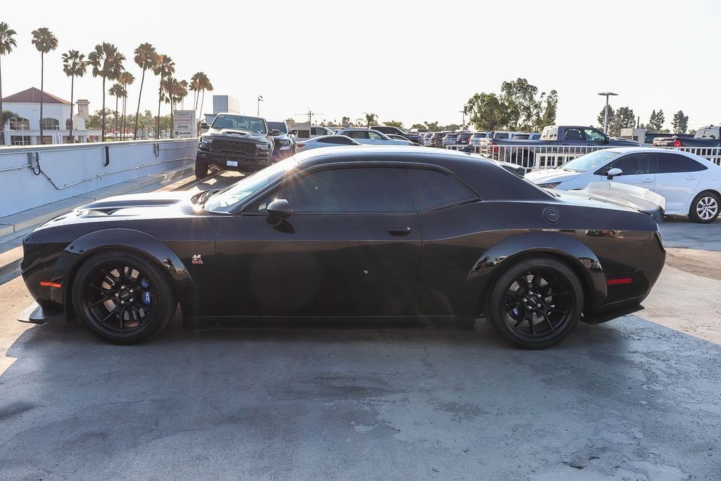 Used 2023 Pitch Black Clearcoat Dodge R/T Scat Pack Widebody image 14