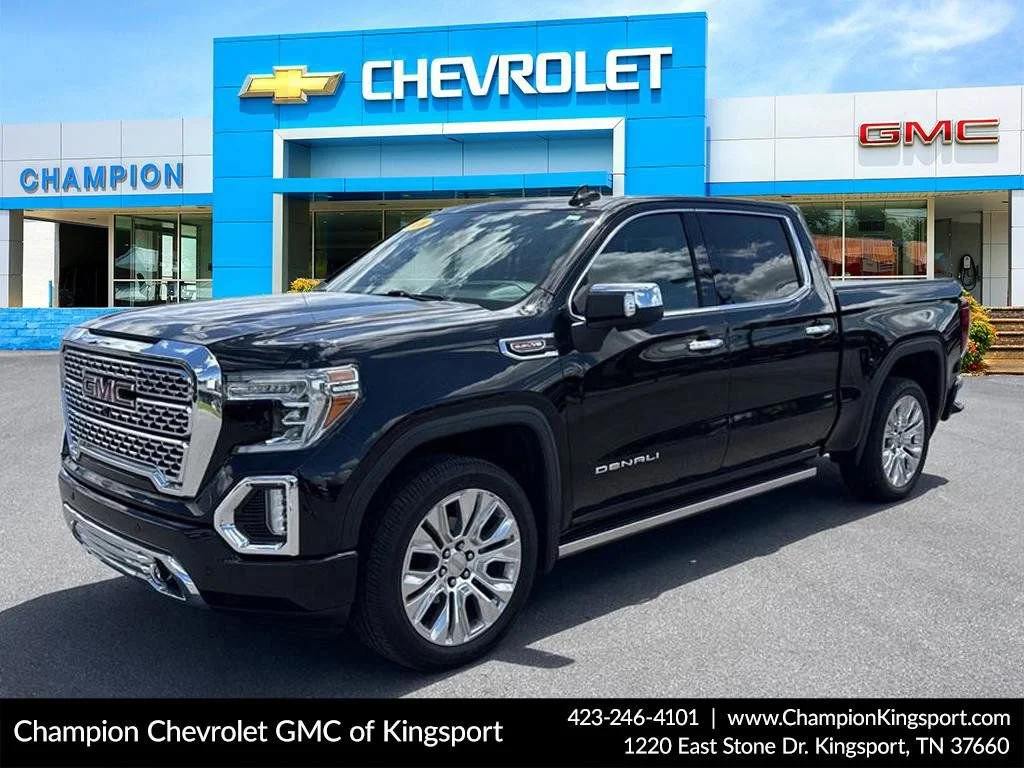 2020 GMC Sierra 4WD Crew Cab Short Box Denali's photo