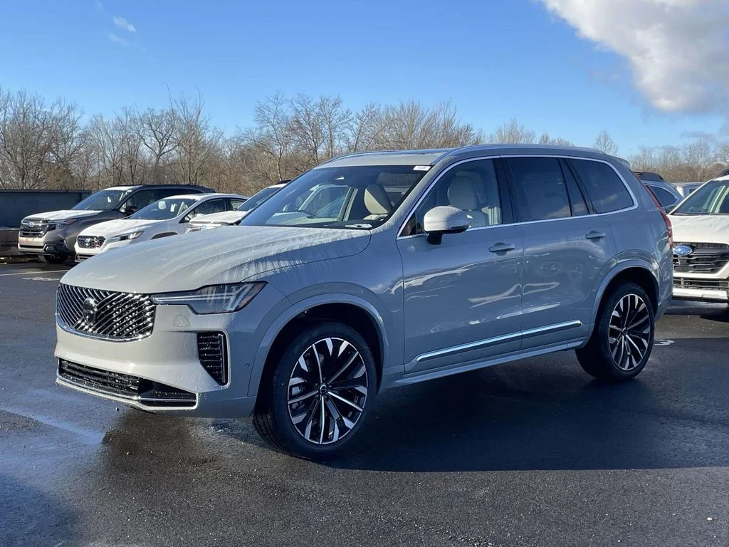 New 2026 Vapour Grey Volvo Plus image 23