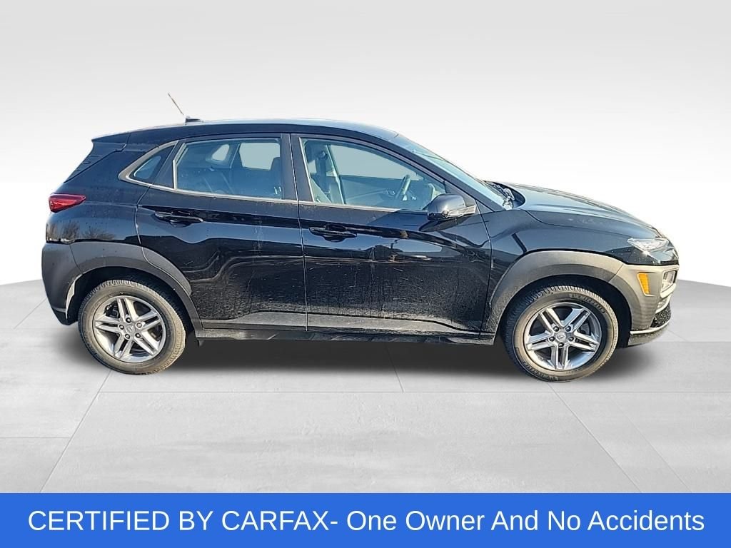 Used 2021 Hyundai Kona SE with VIN KM8K1CAA8MU705007 for sale in Northfield, Minnesota