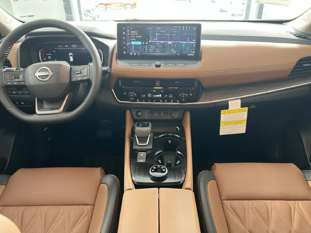 New 2026 White/off-white Nissan Platinum image 23