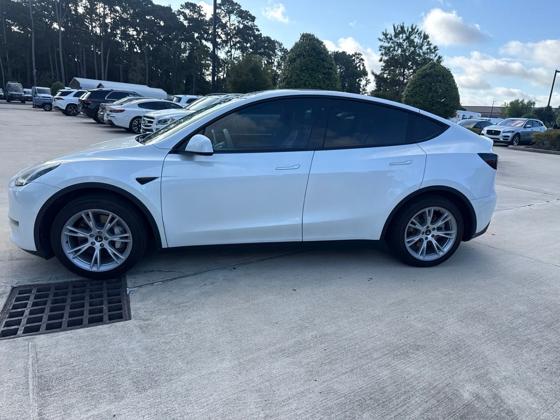 Used 2020 Pearl White Multi-Coat Tesla Long Range image 7
