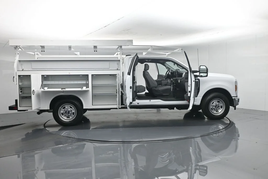 New 2026 White Ford XL image 4