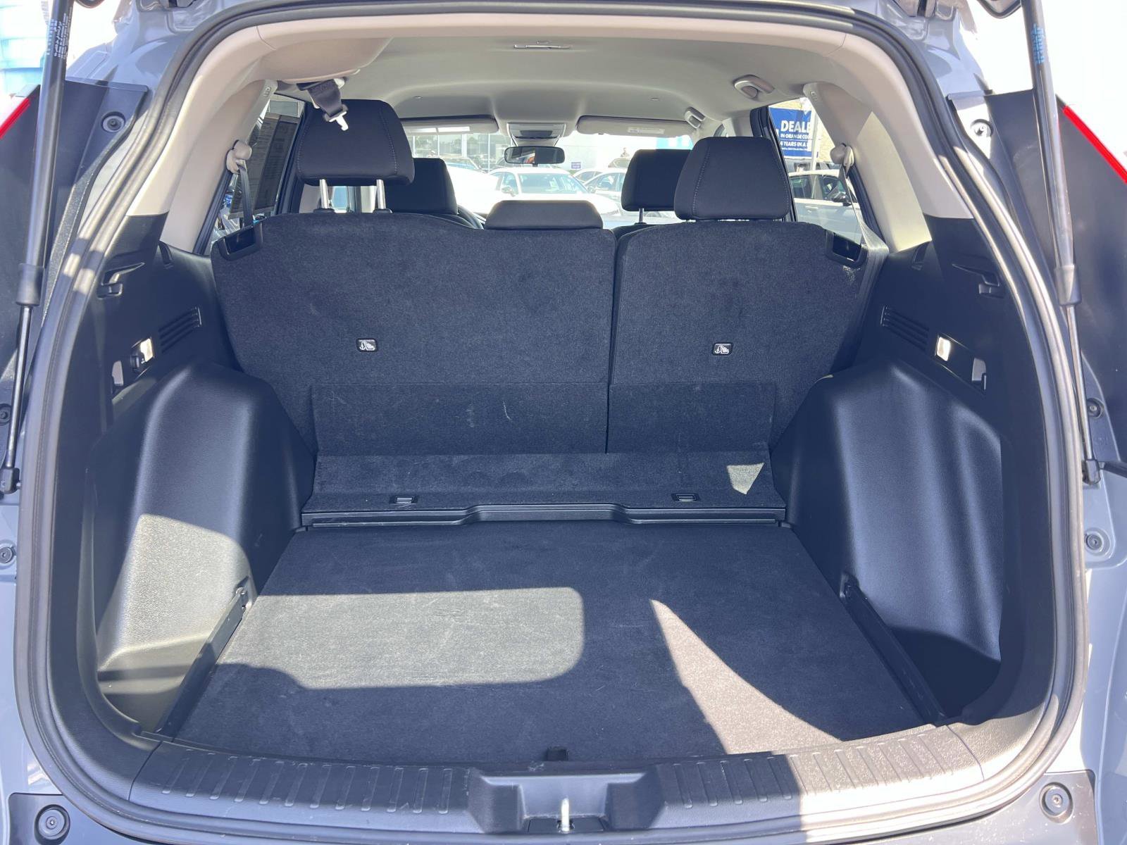 2025 Honda CR-V LX - Photo 50