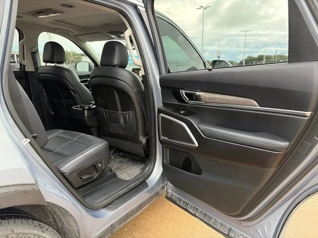 Used 2020 Gray Kia EX image 20