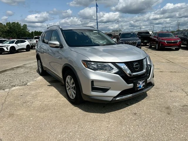 Used 2019 Silver Nissan SV image 11