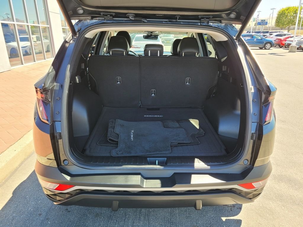 Certified Used 2023 Black Hyundai SEL image 11