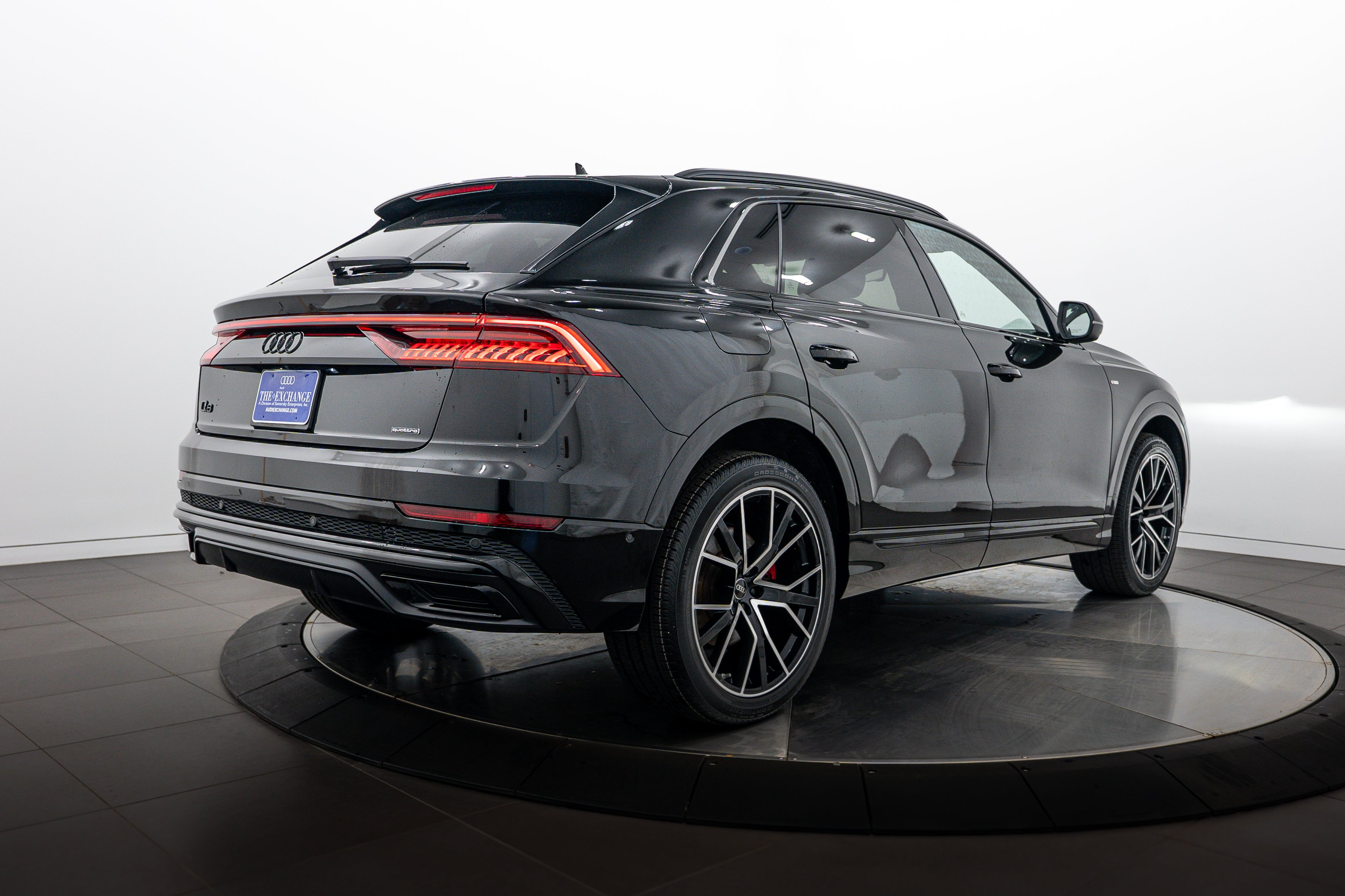 Certified Used 2022 Mythos Black Metallic Audi Premium Plus image 4