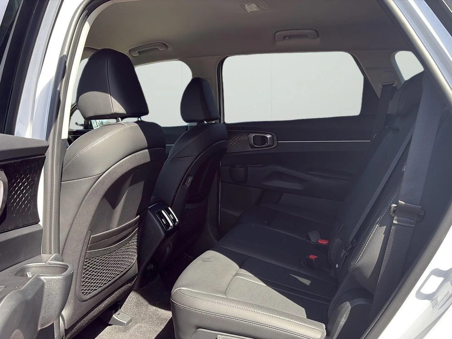 2026 Kia Sorento EX - Photo 11