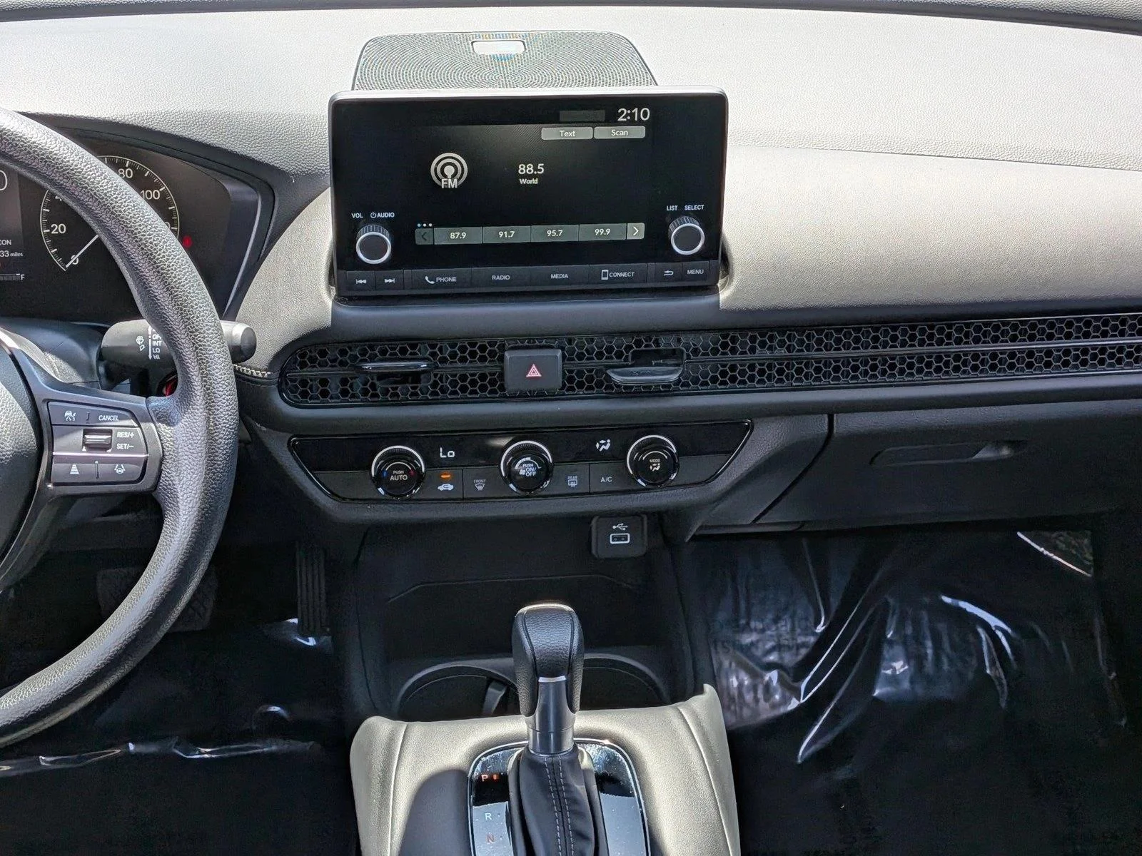 Used 2024 Modern Steel Metallic Honda LX image 12