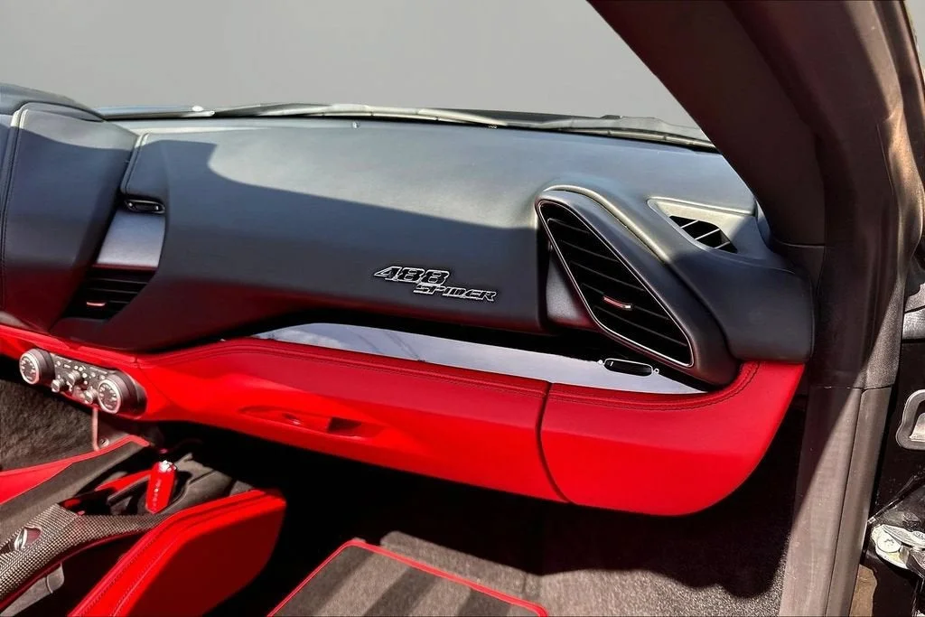 Certified Used 2017 Nero Ferrari  image 20