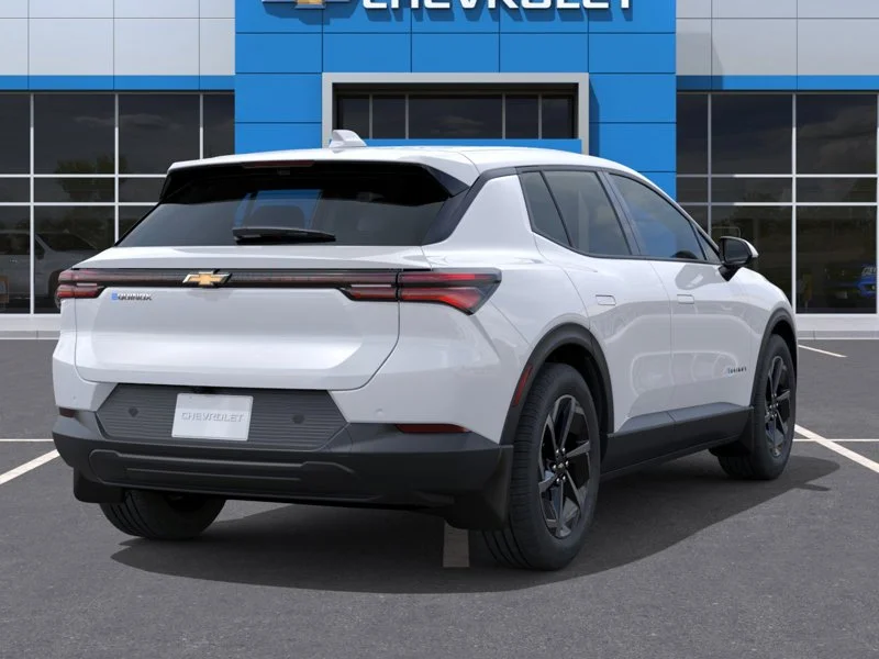 New 2026 White Chevrolet 4dr LT image 4