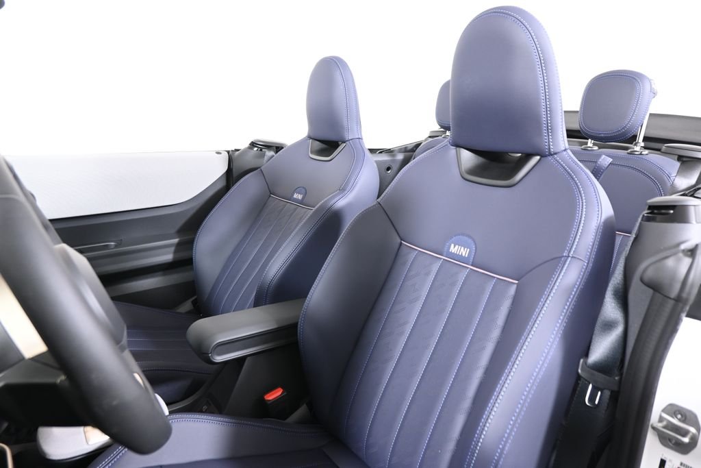 2026 MINI Convertible S - Photo 23