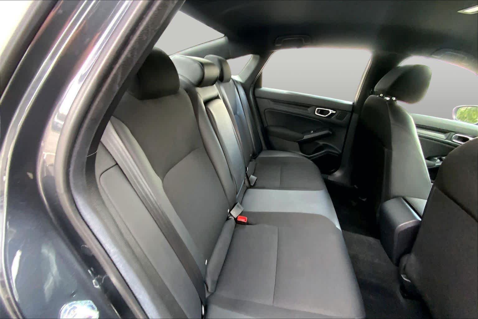 Used 2025 Solar Silver Metallic Honda Sport image 19