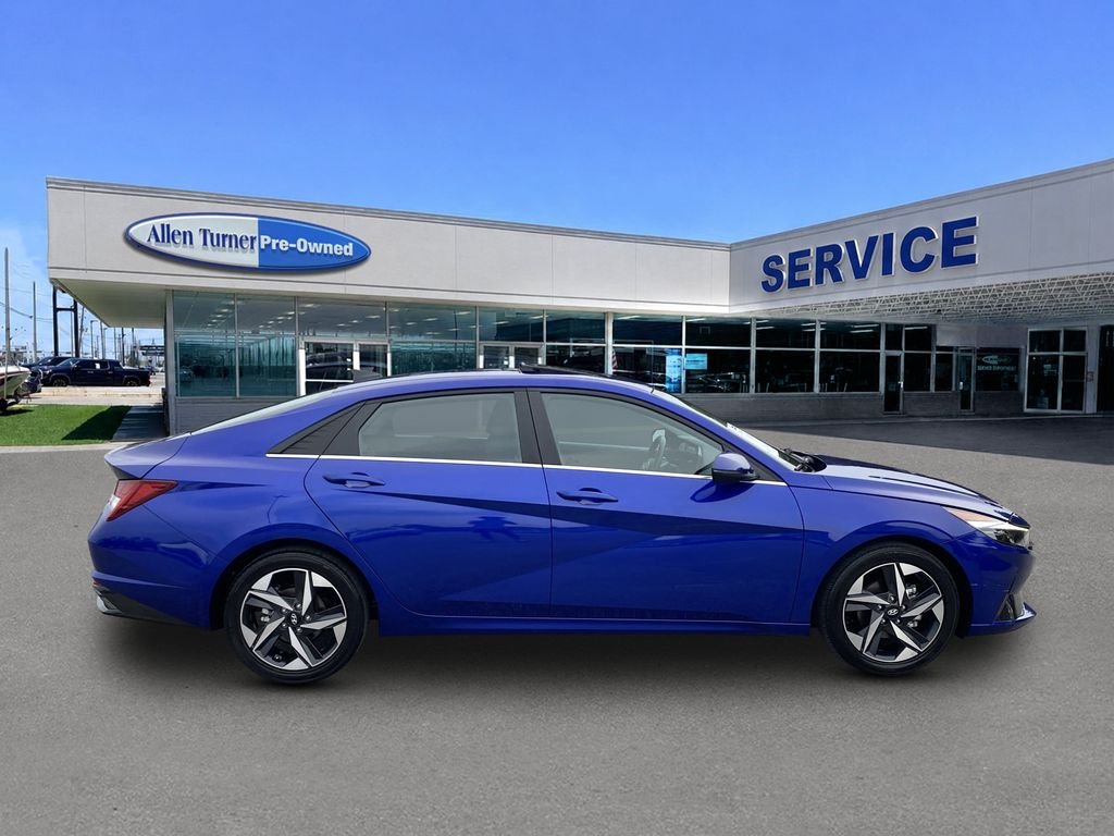 Used 2023 Intense Blue Hyundai Limited image 9