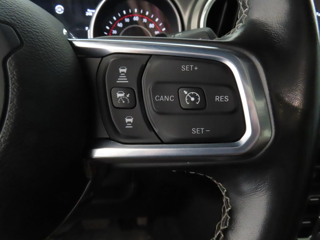 Used 2021 White Jeep Unlimited Rubicon image 13