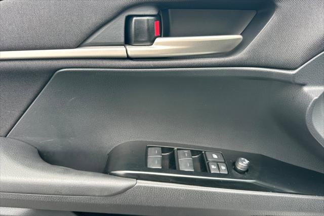 Certified Used 2025 ICE CAP Toyota  image 11