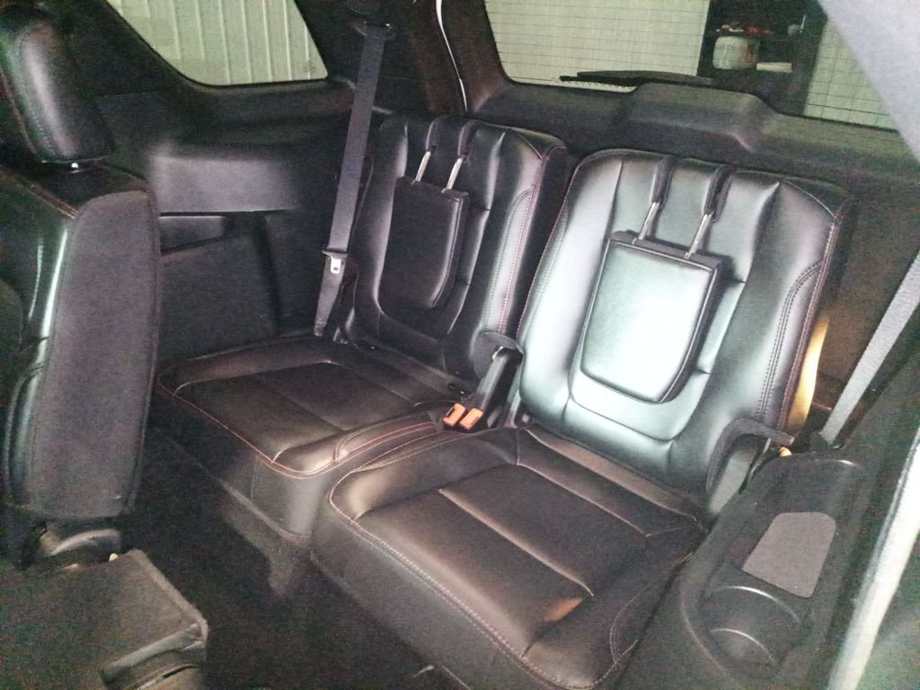Used 2019 White Ford Sport image 25