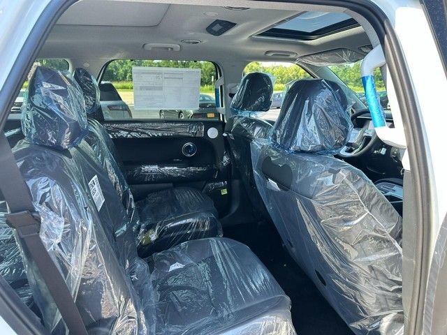 New 2026 White Hyundai Limited AWD image 19