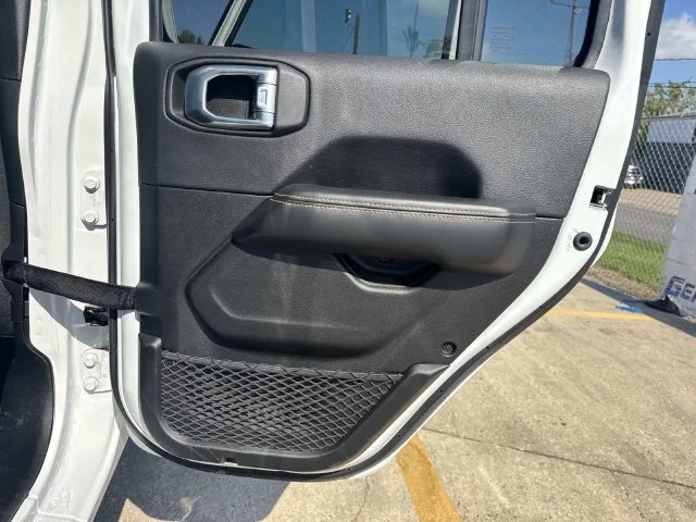 Used 2026 White Jeep Sahara image 22