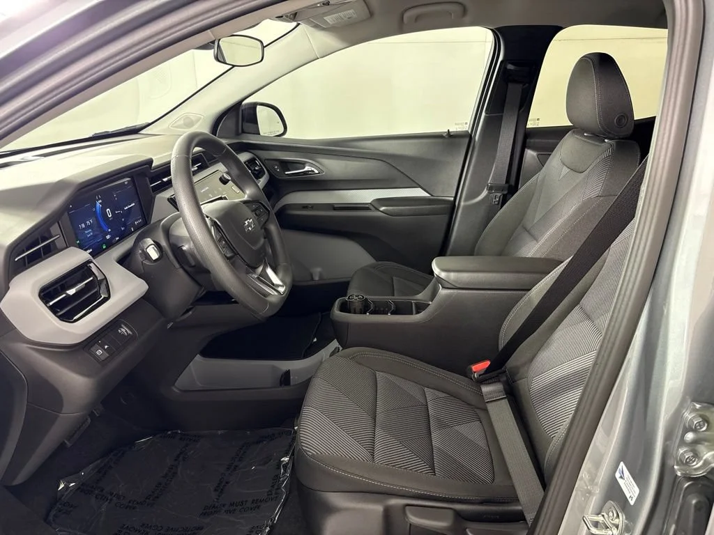 2027 Chevrolet Bolt LT - Photo 29
