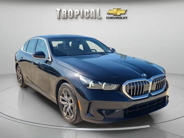 Used 2026 Black BMW 530i image 4