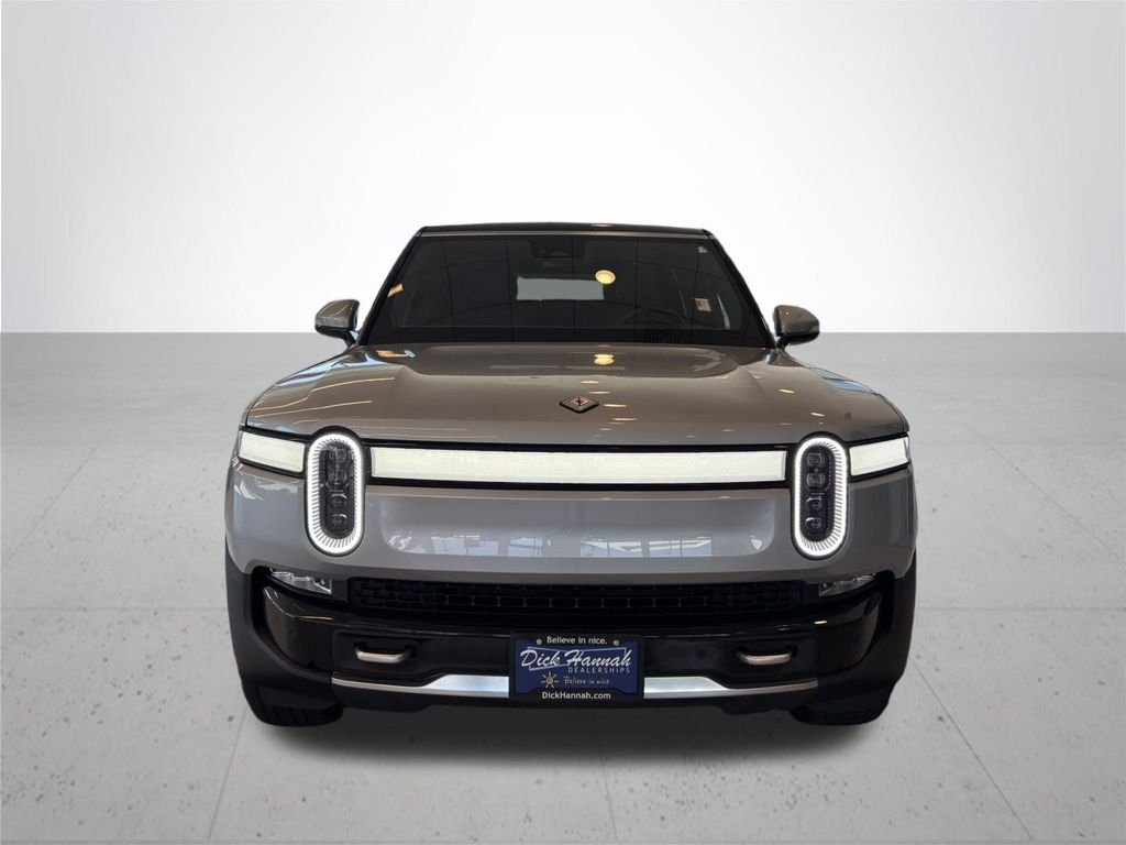Used 2024 LA Silver Rivian Adventure image 3