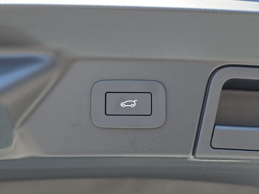 New 2026 Arroios Grey LAND ROVER S image 13