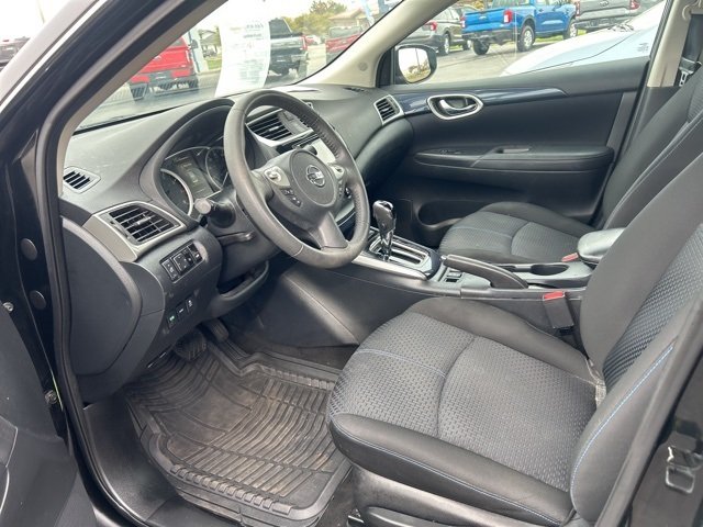 Used 2017 Black Nissan SR image 9