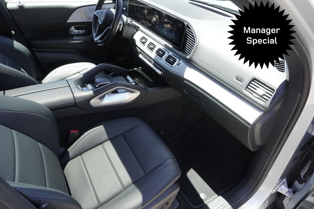 Used 2025 White Mercedes-Benz GLS 450 image 22