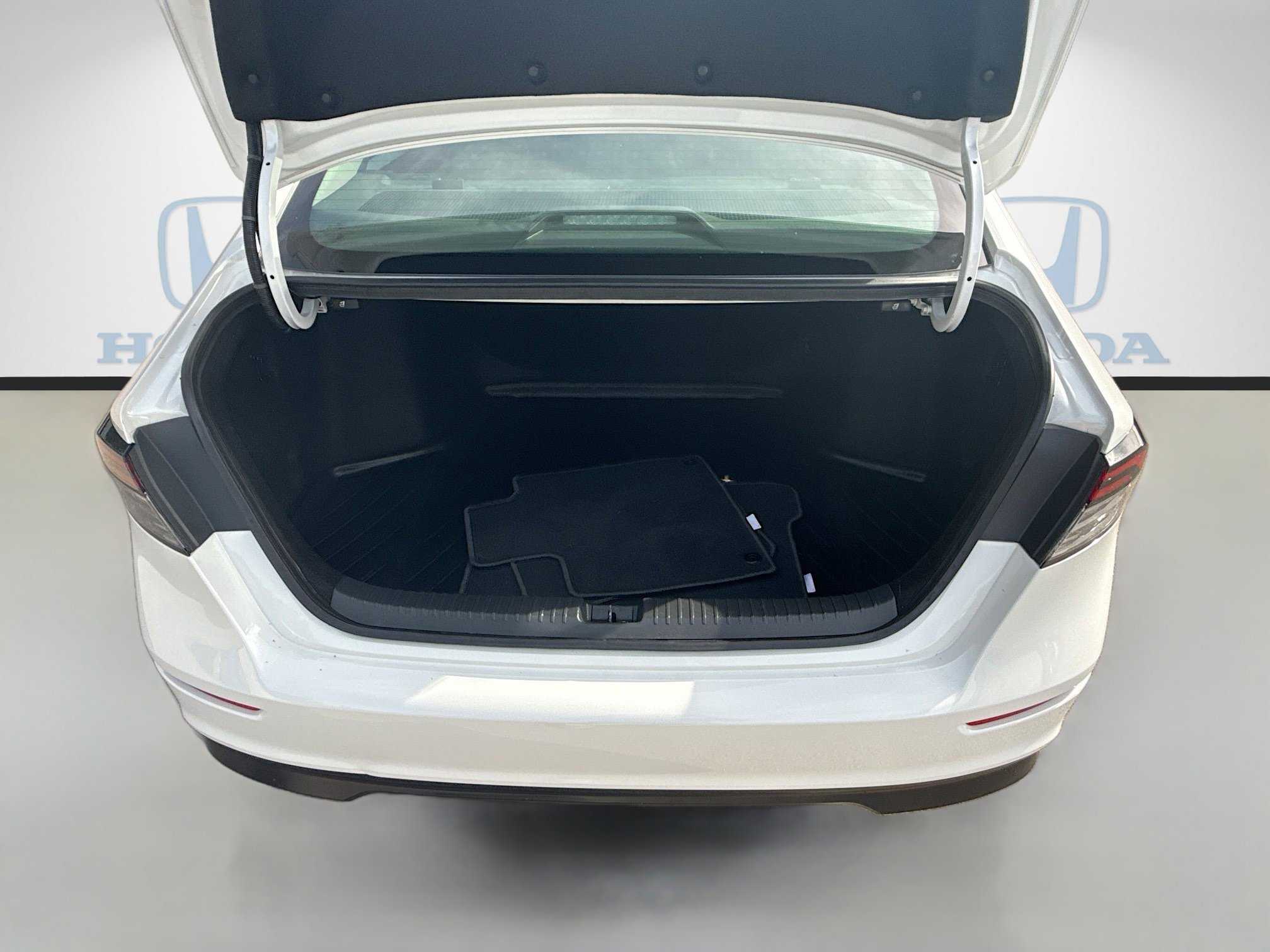 2024 Honda Accord EX - Photo 25