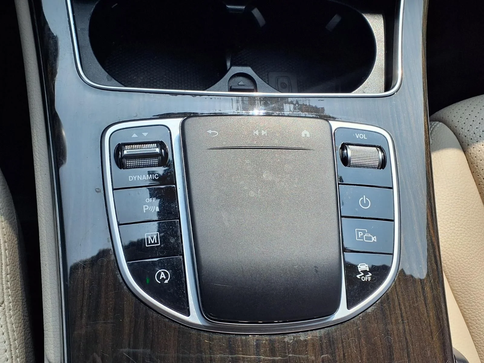 Used 2021 White Mercedes-Benz GLC 300 image 13