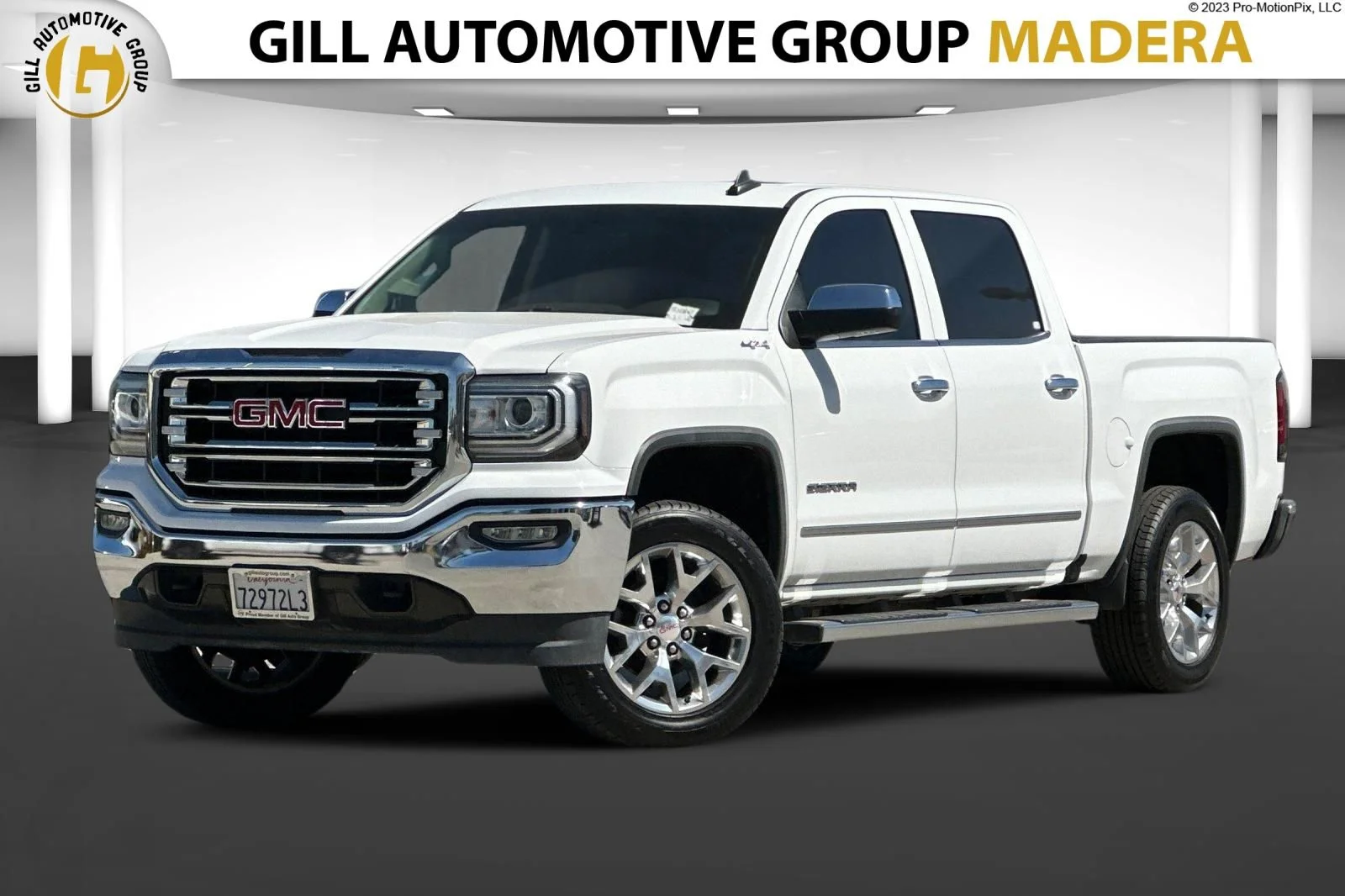 2017 GMC Sierra 4WD Crew Cab Short Box SLT's photo